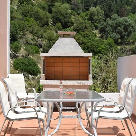 וילה With Outdoor Jacuzzi