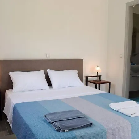 With Outdoor Jacuzzi Divarata