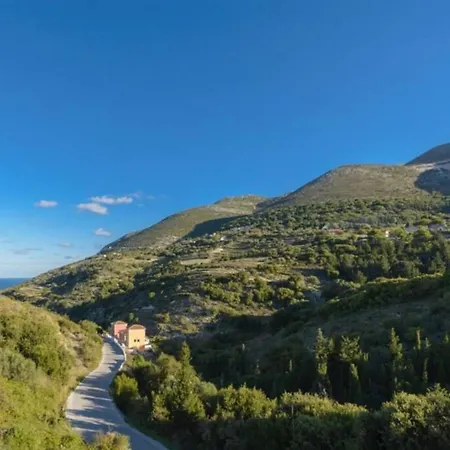 וילה With Outdoor Jacuzzi *