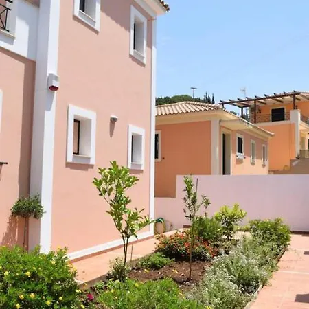 Villa In Divarata