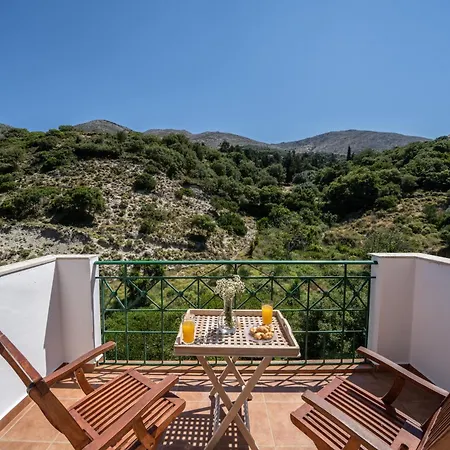 With Outdoor Jacuzzi Villa Divarata