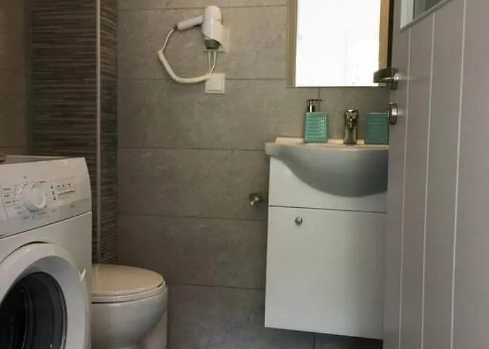 With Outdoor Jacuzzi Вилла Divarata